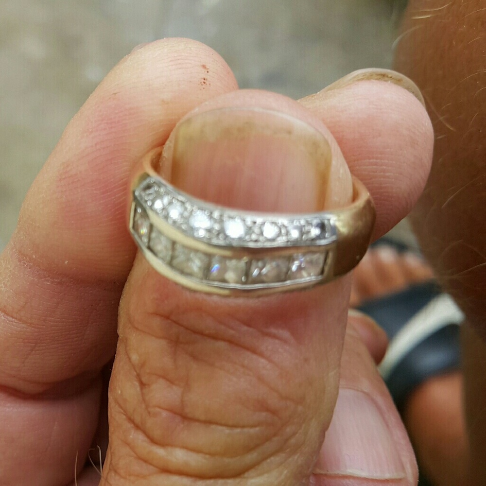 Diamond 14k gold ring